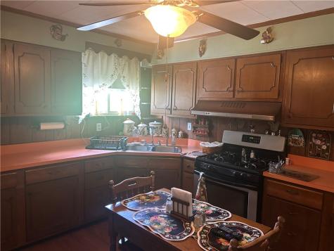 42 Walnut Avenue Dunbar PA 15431