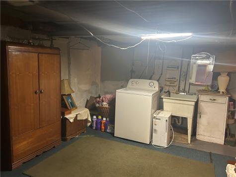 42 Walnut Avenue Dunbar PA 15431