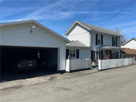 42 Walnut Avenue Dunbar PA 15431