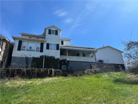 42 Walnut Avenue Dunbar PA 15431