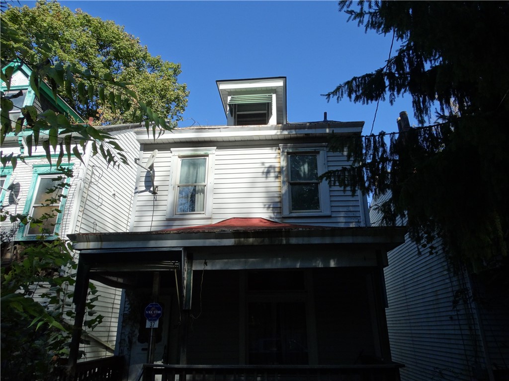 37 Kenwood Avenue Perry Hilltop PA 15214