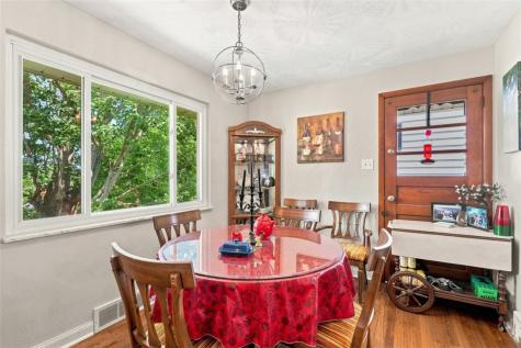 108 Hillside Drive Zelienople Boro PA 16063