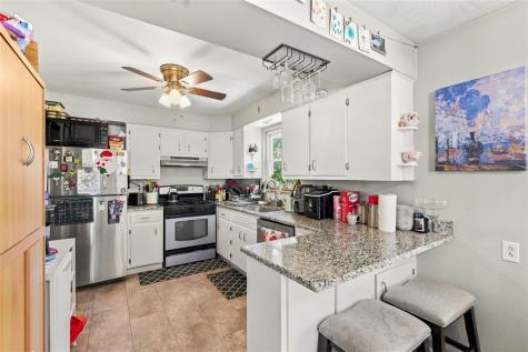 108 Hillside Drive Zelienople Boro PA 16063