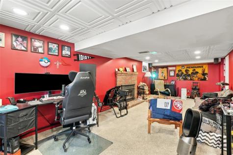 108 Hillside Drive Zelienople Boro PA 16063