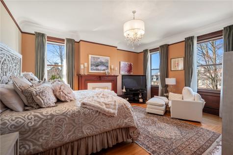 944 N Sheridan Avenue Highland Park PA 15206