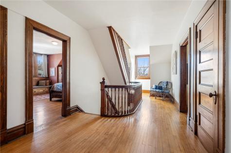 944 N Sheridan Avenue Highland Park PA 15206