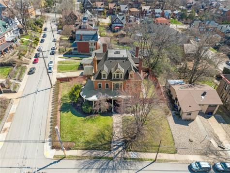 944 N Sheridan Avenue Highland Park PA 15206