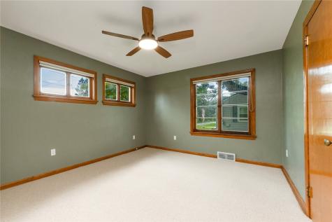 423 Flower Avenue Grove City Boro PA 16127