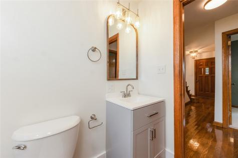 423 Flower Avenue Grove City Boro PA 16127