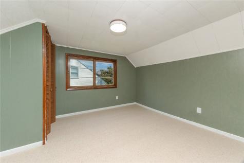 423 Flower Avenue Grove City Boro PA 16127