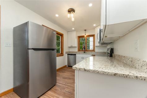 423 Flower Avenue Grove City Boro PA 16127