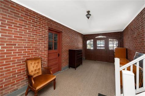 125 Merritt Drive Township Of But Nw PA 16001