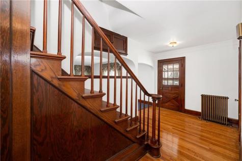 125 Merritt Drive Township Of But Nw PA 16001