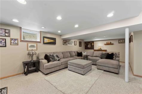 109 Shadeland Drive Brighton Township PA 15009
