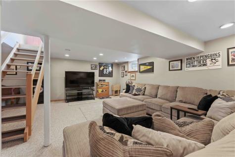 109 Shadeland Drive Brighton Township PA 15009