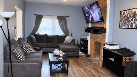 7213 Race Street Homewood Brushton PA 15208
