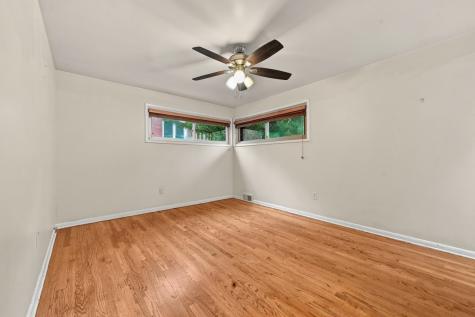 421 Kurt Drive Mt Lebanon PA 15243