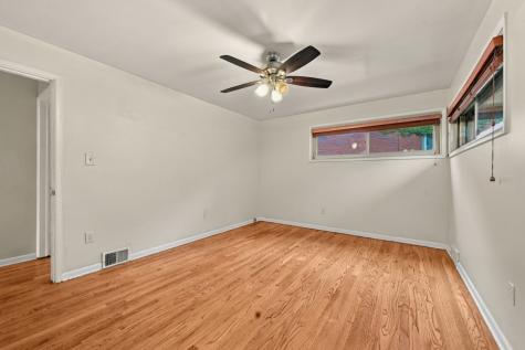 421 Kurt Drive Mt Lebanon PA 15243