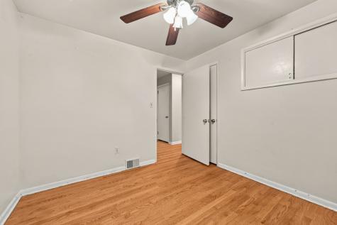 421 Kurt Drive Mt Lebanon PA 15243
