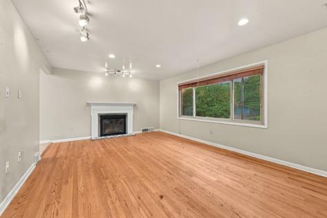421 Kurt Drive Mt Lebanon PA 15243