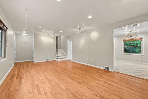 421 Kurt Drive Mt Lebanon PA 15243