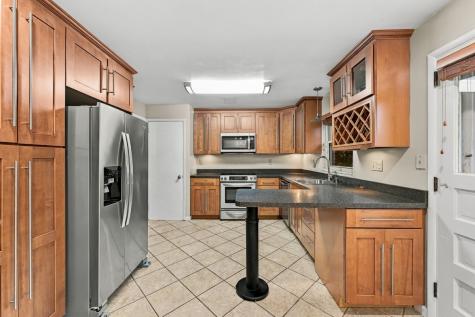 421 Kurt Drive Mt Lebanon PA 15243