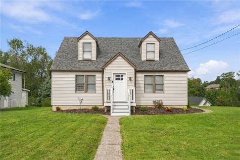 3298 Harvard Street Lower Burrell PA 15068