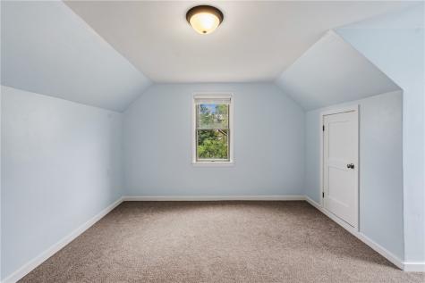 3298 Harvard Street Lower Burrell PA 15068