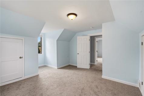 3298 Harvard Street Lower Burrell PA 15068