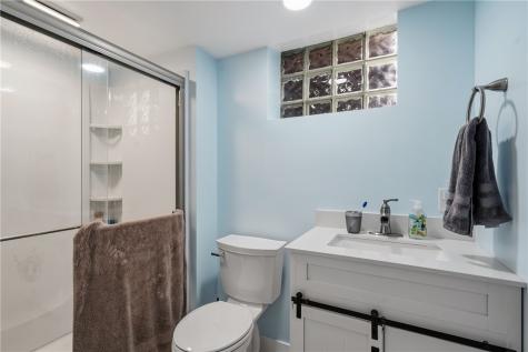 3298 Harvard Street Lower Burrell PA 15068