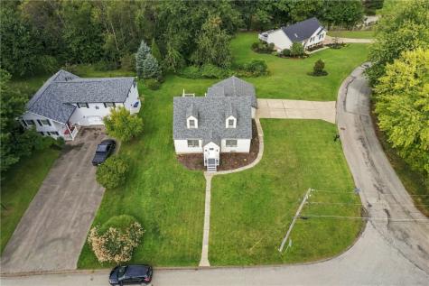 3298 Harvard Street Lower Burrell PA 15068