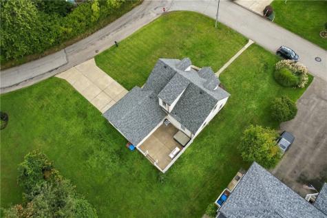 3298 Harvard Street Lower Burrell PA 15068