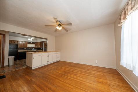7300 Hutchinson Forward Township PA 15037