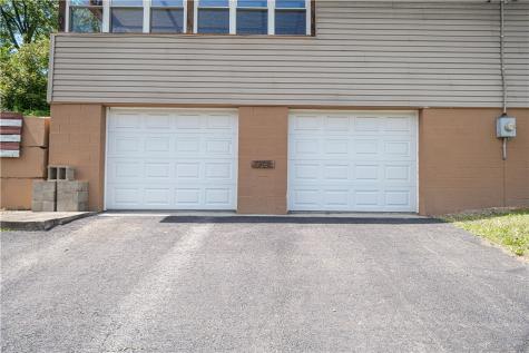 7300 Hutchinson Forward Township PA 15037