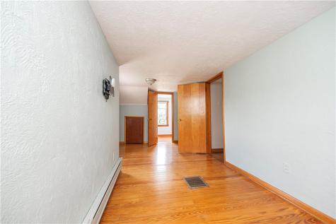 7300 Hutchinson Forward Township PA 15037