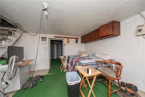 7300 Hutchinson Forward Township PA 15037
