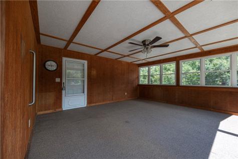 7300 Hutchinson Forward Township PA 15037