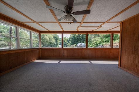 7300 Hutchinson Forward Township PA 15037