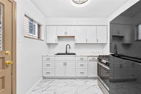 104 Brightwood Avenue West View PA 15229