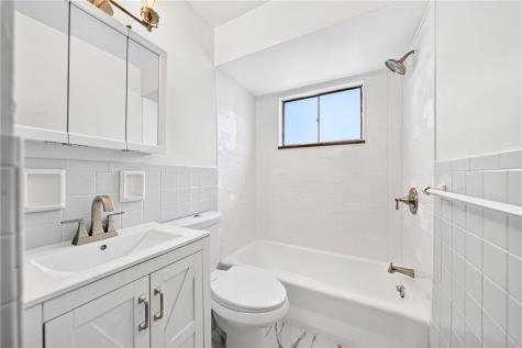 104 Brightwood Avenue West View PA 15229