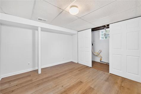 104 Brightwood Avenue West View PA 15229
