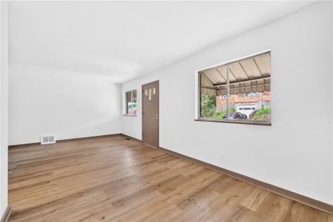 104 Brightwood Avenue West View PA 15229
