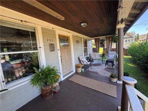203 East 5th Alley Oil City PA 16301