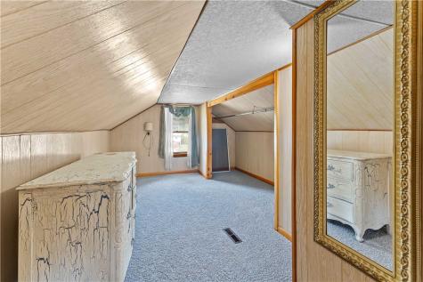 1752 S Eighty Eight Road Greensboro PA 15338