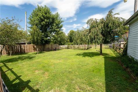 1752 S Eighty Eight Road Greensboro PA 15338