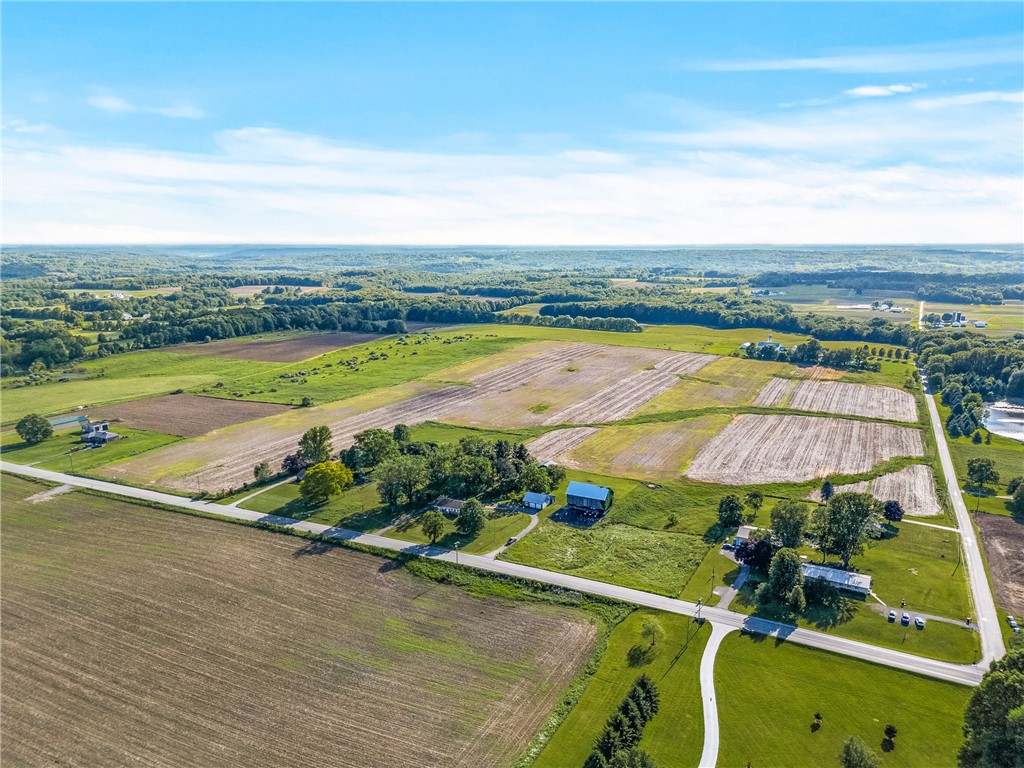3205 Eastbrook Volant Road Hickory Township PA 16156