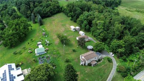 4649 Jefferson Avenue Hopewell PA 15312