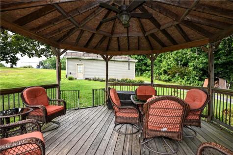 4649 Jefferson Avenue Hopewell PA 15312