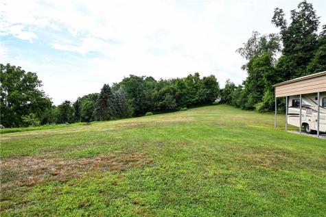 4649 Jefferson Avenue Hopewell PA 15312
