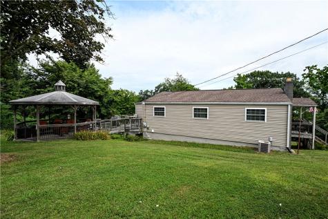 4649 Jefferson Avenue Hopewell PA 15312